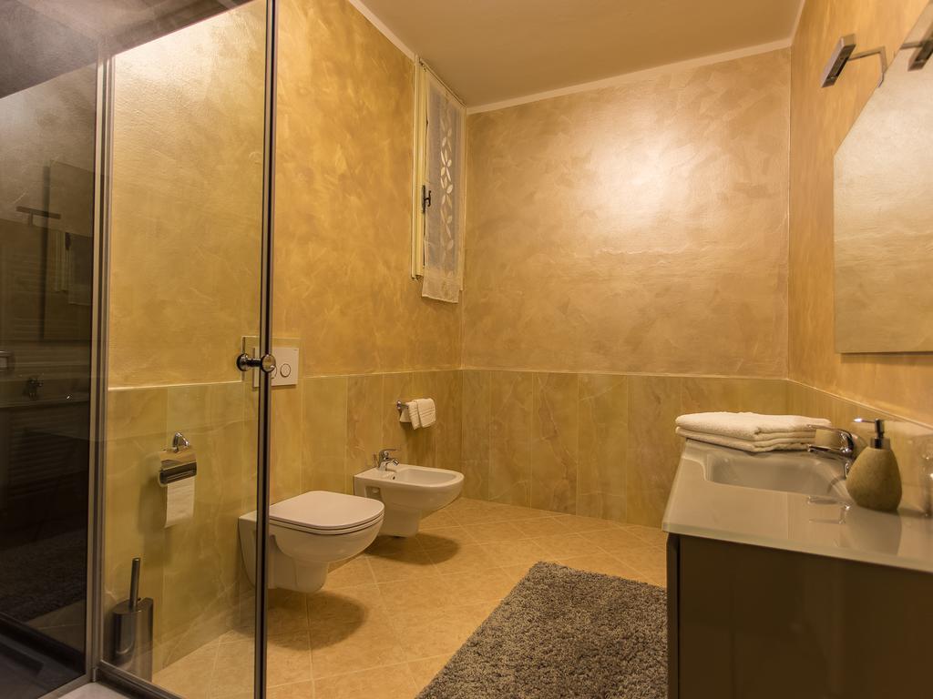 Lm House Apartment Lonato Cameră foto