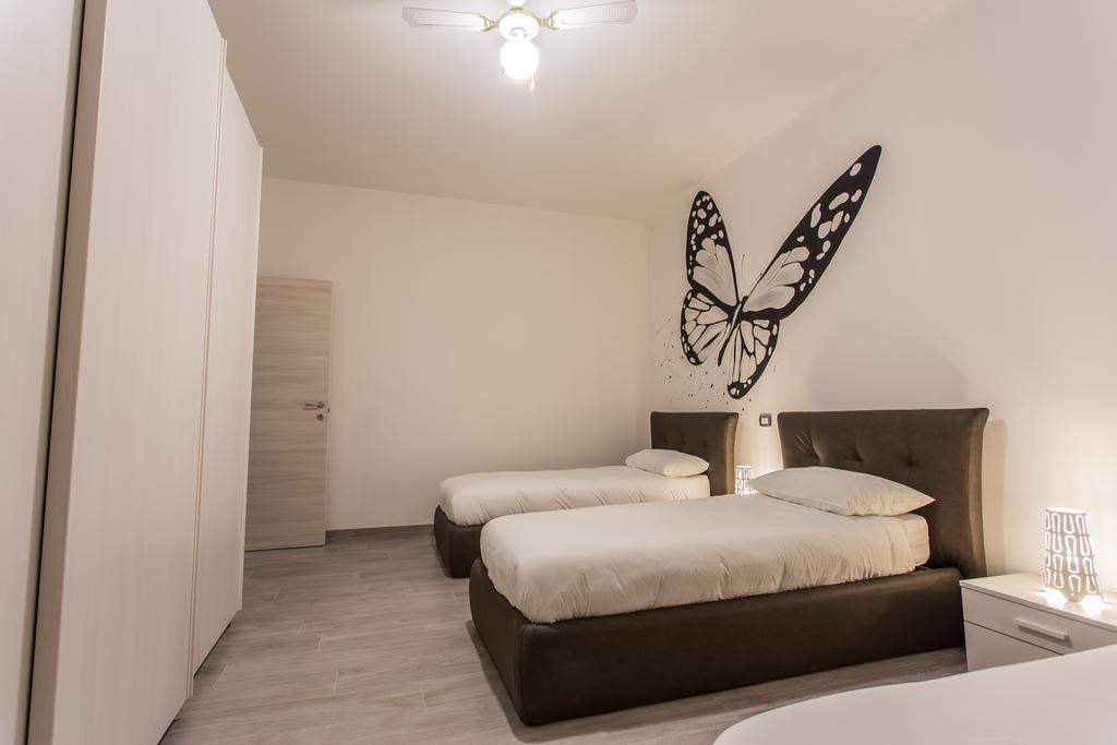 Lm House Apartment Lonato Exterior foto