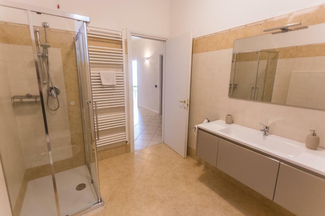 Lm House Apartment Lonato Exterior foto