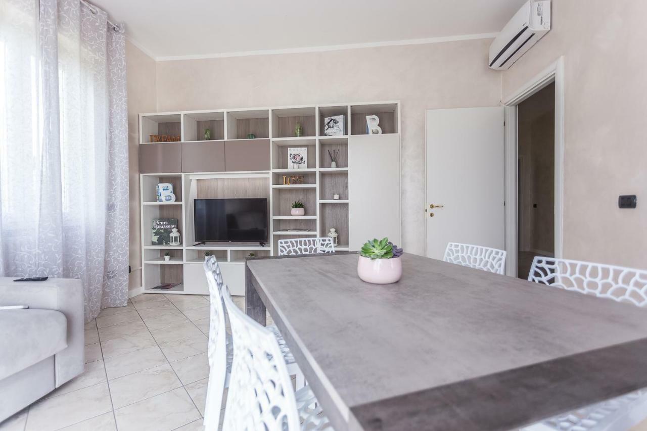 Lm House Apartment Lonato Exterior foto