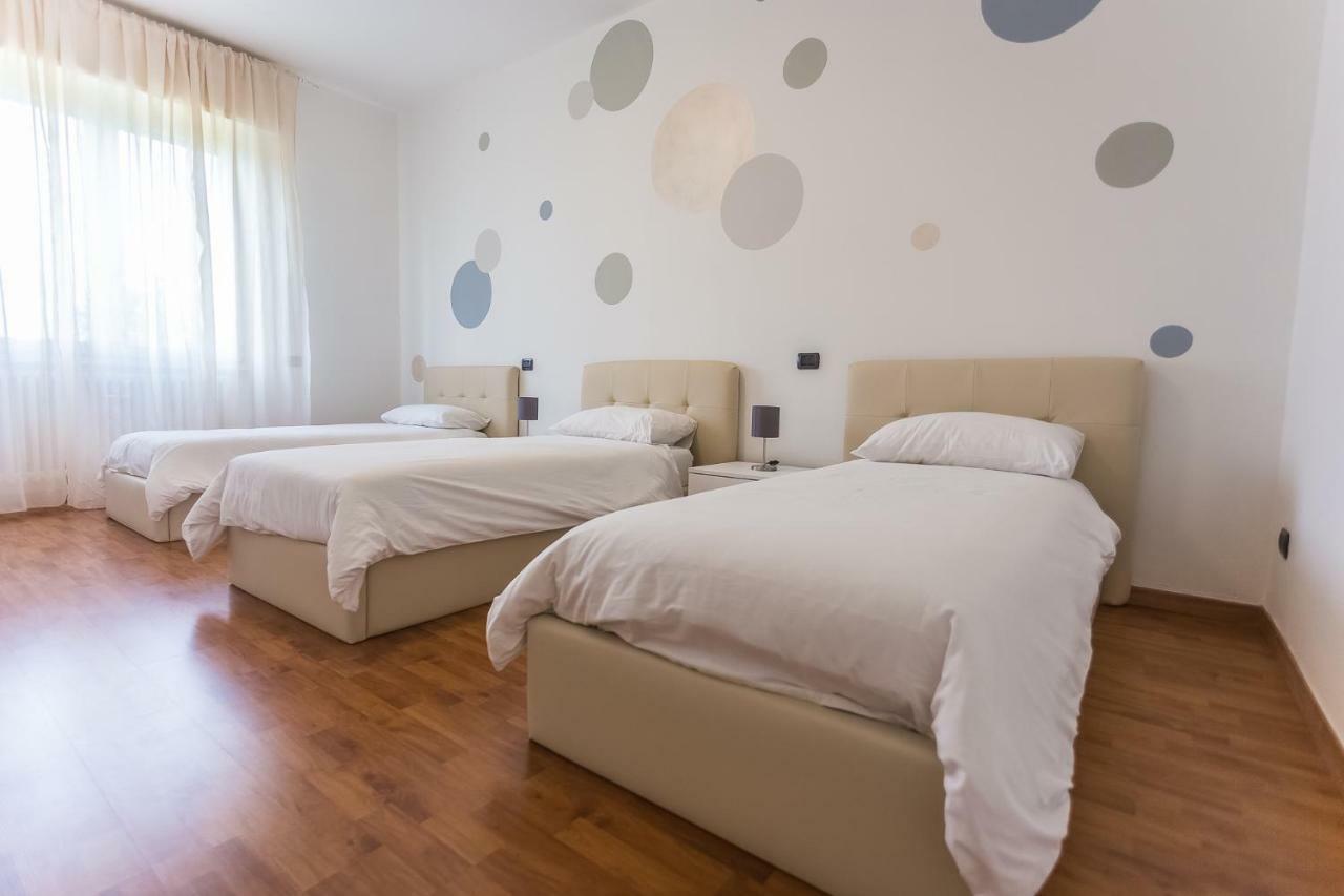Lm House Apartment Lonato Exterior foto